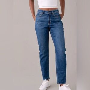 American Eagle | Mom Denim Jean Mid Wash Size 18 Straight Leg Casual Plus Size